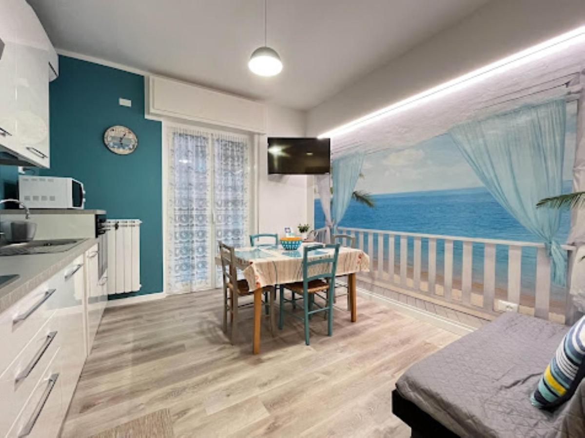 Nice And Easy Apartment Пиетра Лигуре Екстериор снимка