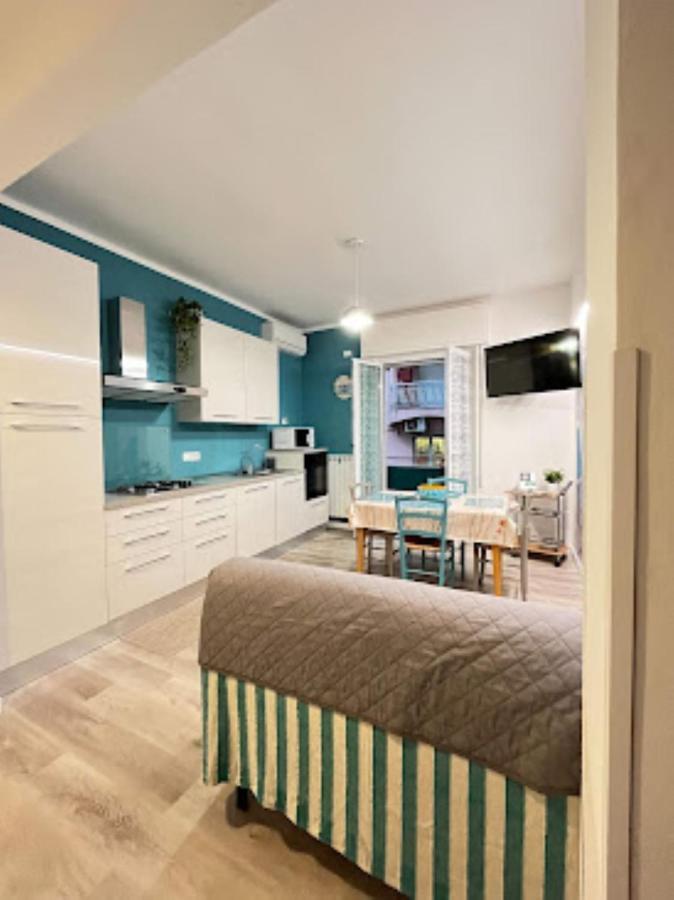 Nice And Easy Apartment Пиетра Лигуре Екстериор снимка