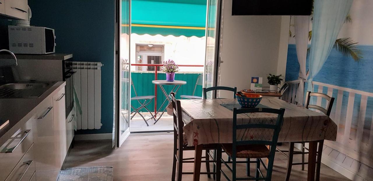 Nice And Easy Apartment Пиетра Лигуре Екстериор снимка