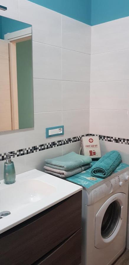 Nice And Easy Apartment Пиетра Лигуре Екстериор снимка
